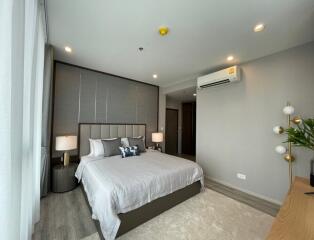 Ideo Mobi  Modern 2 Bedroom Condo Near BTS Udomsuk