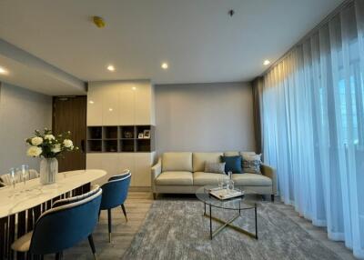 Ideo Mobi  Modern 2 Bedroom Condo Near BTS Udomsuk