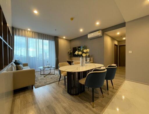 Ideo Mobi  Modern 2 Bedroom Condo Near BTS Udomsuk