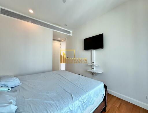 Q Langsuan  2 Bedroom Condo in Popular Location