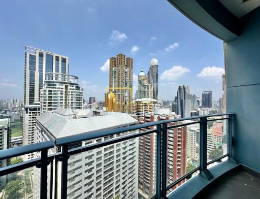 Q Langsuan  2 Bedroom Condo in Popular Location