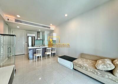 Q Langsuan  2 Bedroom Condo in Popular Location