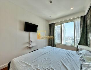 Q Langsuan  2 Bedroom Condo in Popular Location