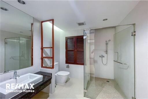 Pet friendly newly renovated 4 bedrooms BTS Thonglor