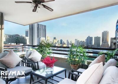 for rent,newly renovated 4+1beds,big-balcony,in Sukhumvit,BTS Nana
