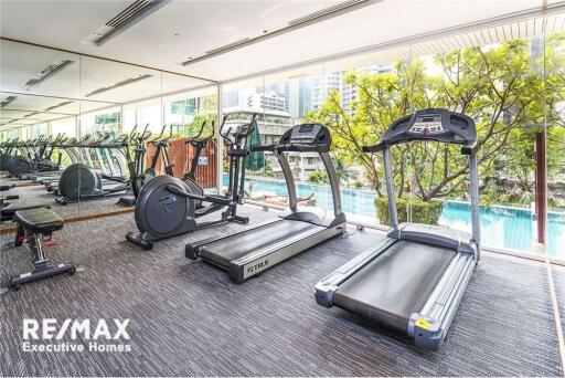 Under market! 1 Bed Wind 23 54 Sqm. MRT Sukhumvit