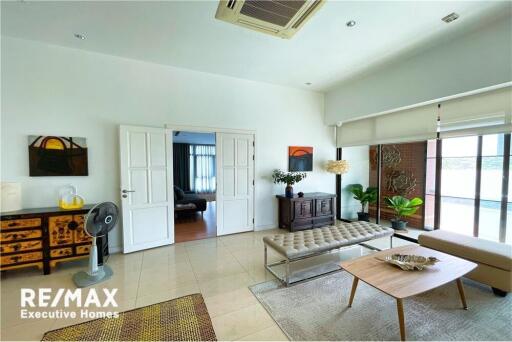 For Sale Rare unit Penthouse 4 Bedrooms Baan Ananda