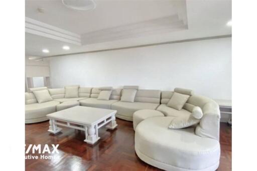 Luxury 3BR Condo in Central Bangkok