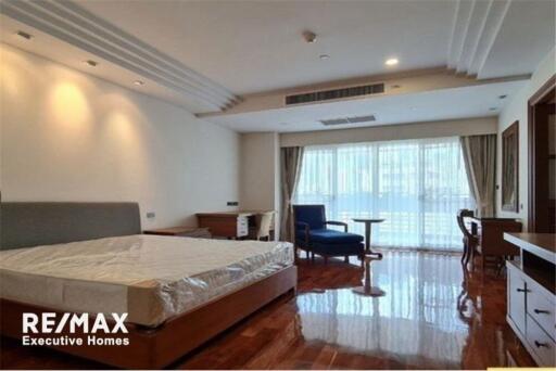 For Rent: Pet-Friendly 3-Bedroom Apartment Near BTS Nana