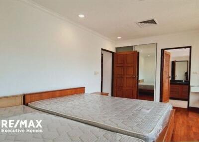 Apartment For Rent - Three Bedrooms near Thonglor