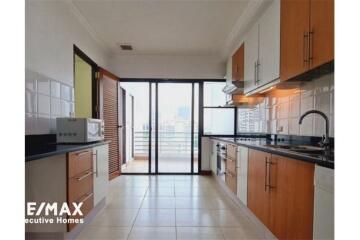 Apartment For Rent - Three Bedrooms near Thonglor