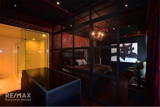 For sale luxury loft 3 bedrooms @Aguston Sukumvit 22