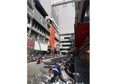 For rent comercial building 5 storey in Saladeang.