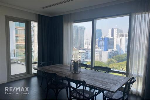 For rent renovated 2 Bedrooms on 11 floor@ 185 Rajdamri Condominium