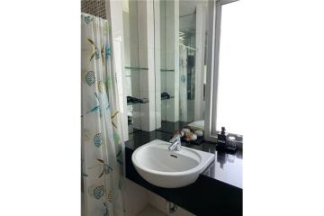 "Luxury 3-Bed Condo in Bangkok