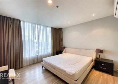 Duplex 3 bedrooms Sathon BTS Chong Nonsi