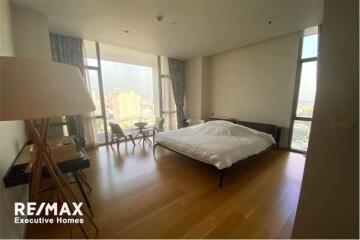 Stunning View 1 bedroom with big balcony Sathon