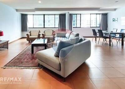 Spacious 3-Bedroom Apartment with Modern Kitchen and Oven for Rent in Saladeang!