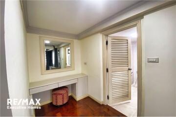 For rent spacious 3 bedrooms in Sukhumvit 39