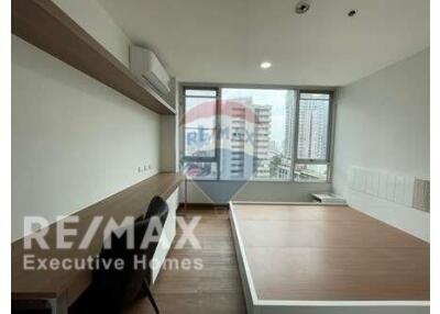 New renovated 2 bedrooms Sukhumvit 24 FOR RENT