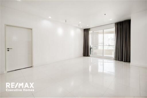 Best price penthouse 4 bedrooms 357 Sqm at Sukhumvit City Resort Just 7 minutes to NIST