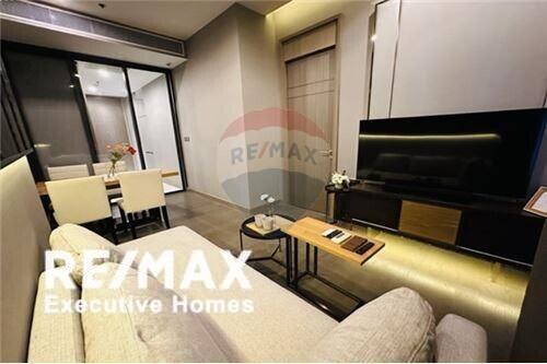 Brand New 1 Bedroom at  THE ESSE at SINGHA COMPLEX - High floor
