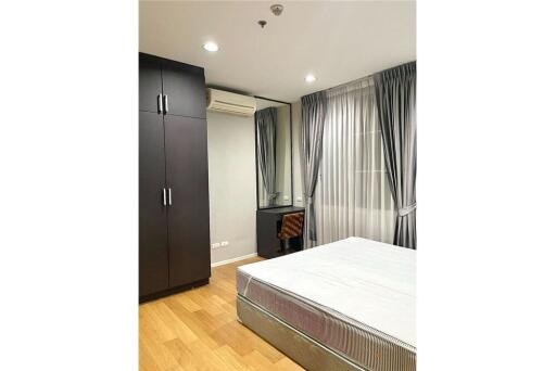 Spacious 2-Bedroom Condo for Rent at Villa Sikhara in Thong Lor