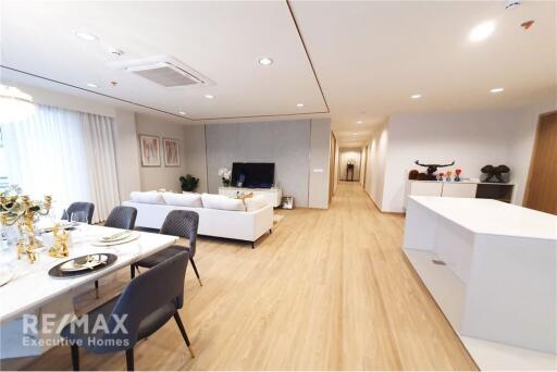 "Luxury 4-Bed Condo in Prime Central Bangkok Location"