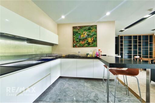 Experience Comfort and Convenience: Rent a Spacious 2-Bedroom Unit at Ficus Lane Sukhumvit 44/1