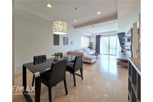 Luxurious 2BR Condo in Watthana, Bangkok for Rent