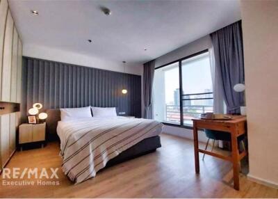 Luxurious 2-Bedroom Condo with Modern Amenities in Sukhumvit 49