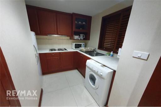 Luxurious 2-Bedroom Apartment in Thonglor with Exclusive Amenities