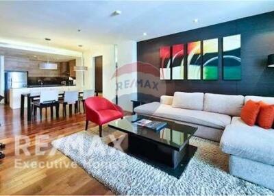 Experience Luxury Living: Stunning 2 Bedrooms with Spacious Terrace in Thonglor
