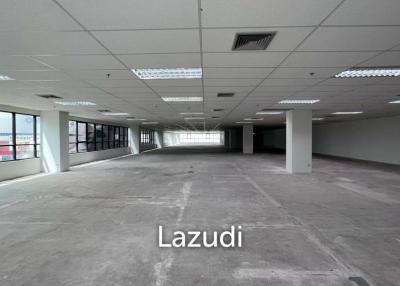 Office For Rent At Pakin Building