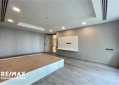 For Rent Available Unit Modern 4 bedrooms at Ideal 24  Prom Phong