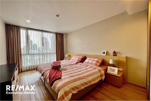 Modern 3 bedrooms Apartment for rent in Asoke