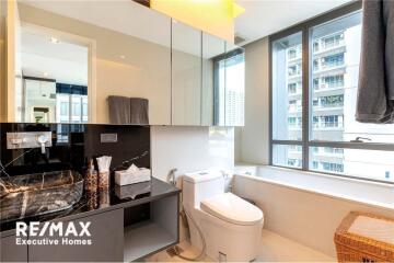 Luxury 2 bedrooms for rent near BTS Asoke