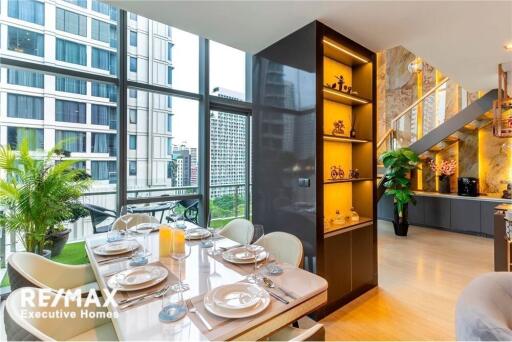 Luxury 2 bedrooms for rent near BTS Asoke