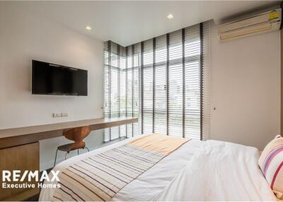 Pet-Friendly Oasis in Sukhumvit 55 - Spacious 3 Bedrooms with Private Garden