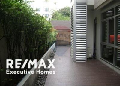 Pet-Friendly Oasis in Sukhumvit 55 - Spacious 3 Bedrooms with Private Garden