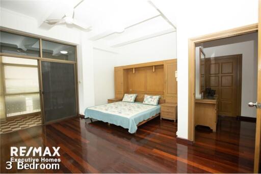 For rent spacious 3 bedrooms in Lamgsuan pet friendly