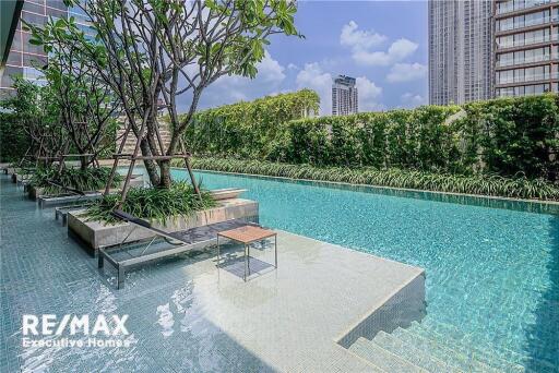 For sale stunning 2 bedrooms at TELA Thonglor