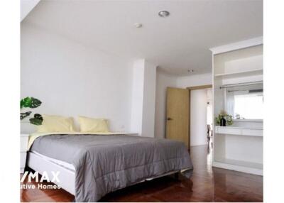 Pet friendly nice decorated 3 bedrooms with balcony in Sathorn