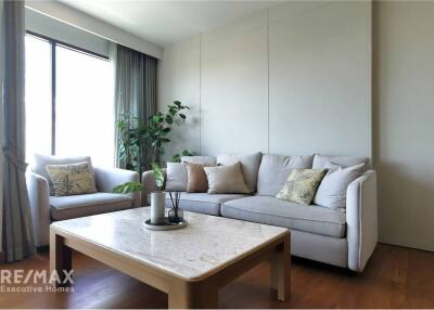 For rent brand new available 4 bedrooms corner unit on high floor at The Parco Condominium