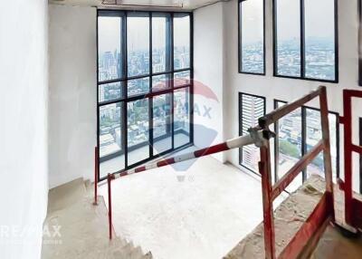 Luxurious Bareshell Penthouse Duplex with Breathtaking Views for Sale at Hyde Heritage Thonglor