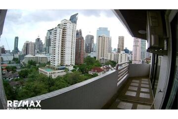 For Sale New spacious 3 bedrooms Richmond Palace Sukhumvit 43