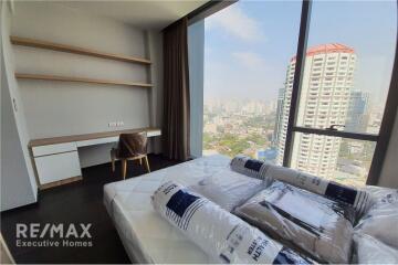 Luxury 2 bedroom for rent at BTS Thonglor