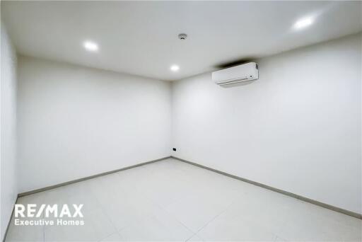 3+1 bedrooms for rent near BTS Prompong