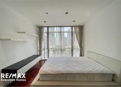 ให้เช่า 3 เตียง คอนโด ใน แอทธินี เรสซิเด้นซ์ (Athenee Residence)