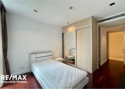 3 bedrooms for rent at BTS Ploenchit